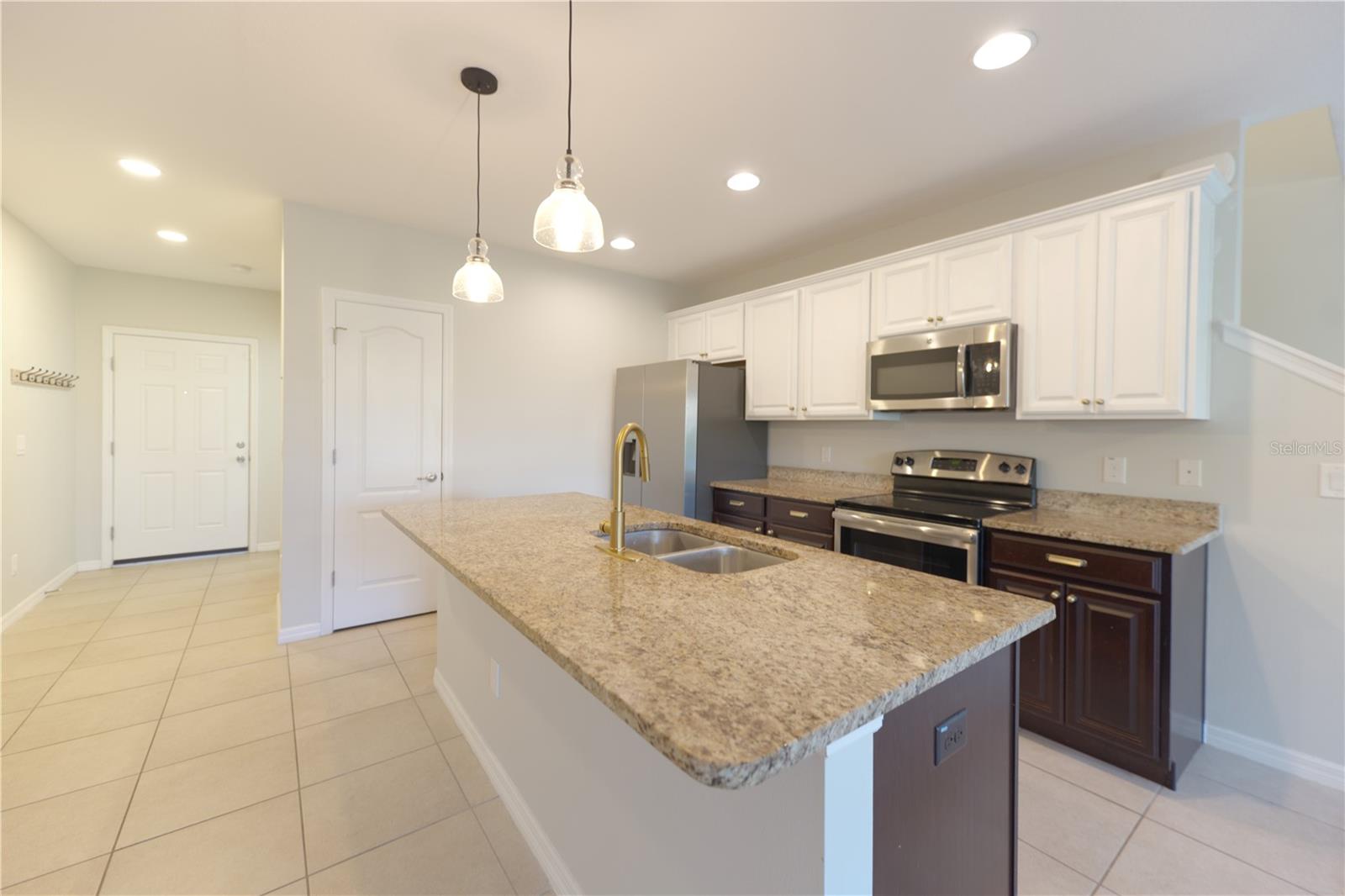 600 Northern Way, FL