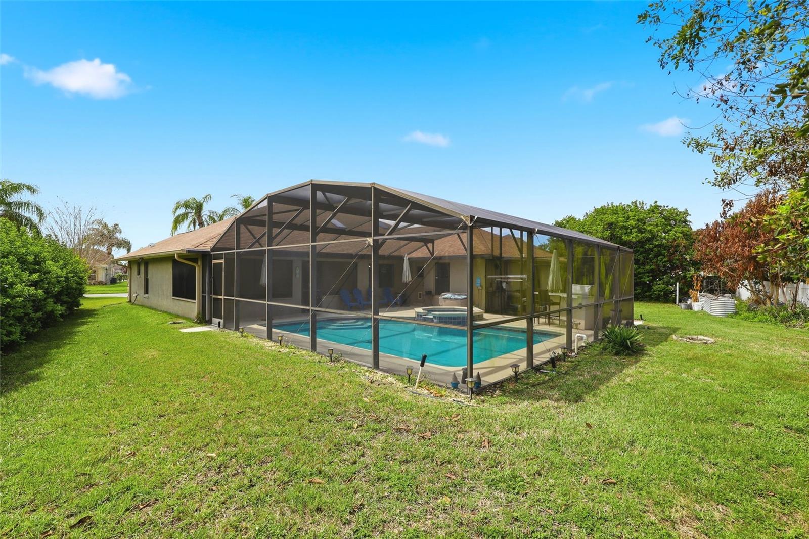 2350 Sweetwater Boulevard, FL