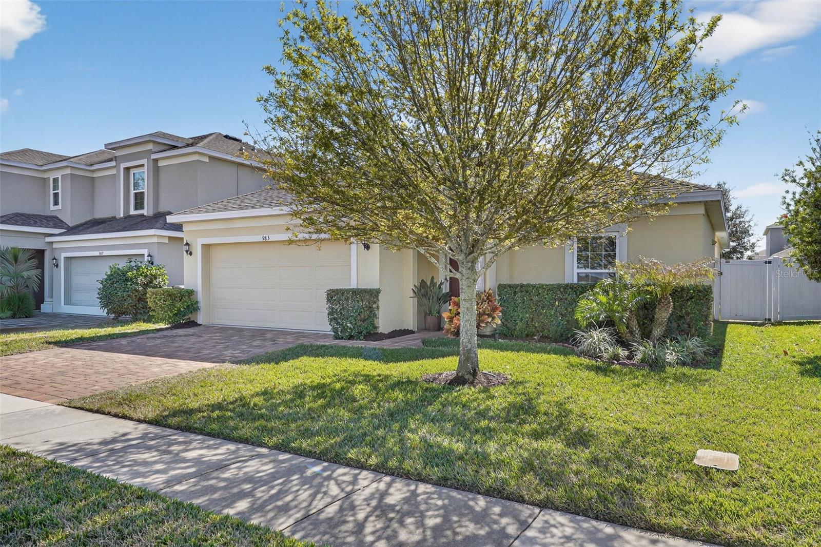 983 Benjamin Trail, FL