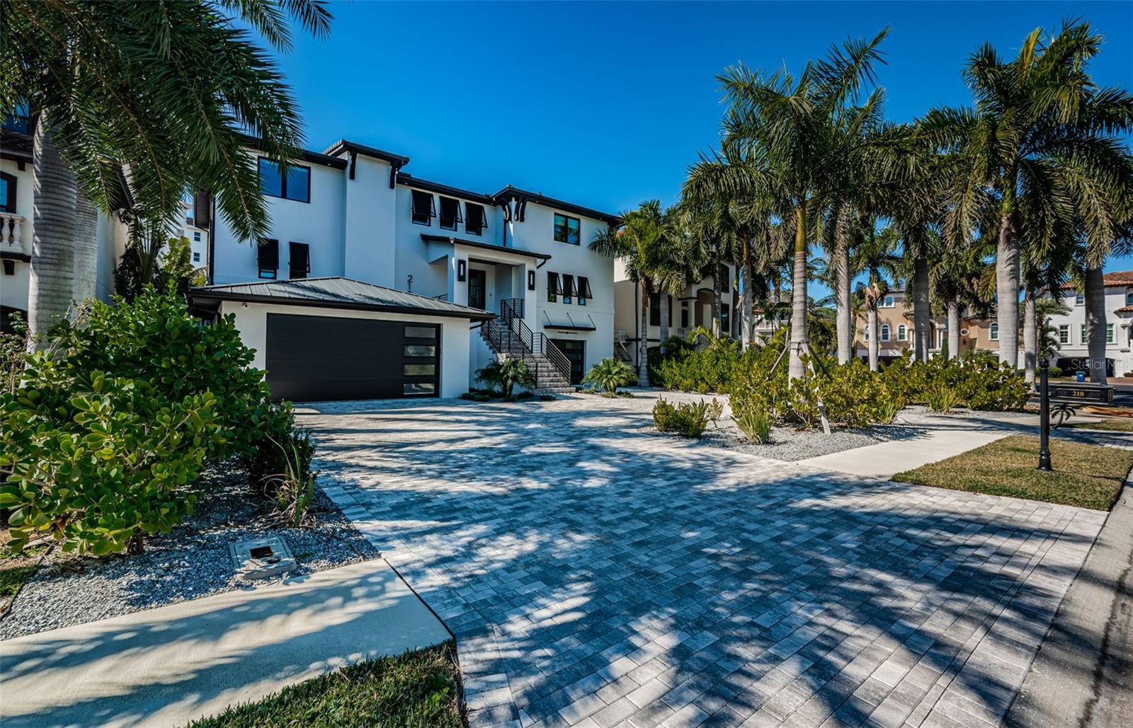218 Sydney Lane, FL