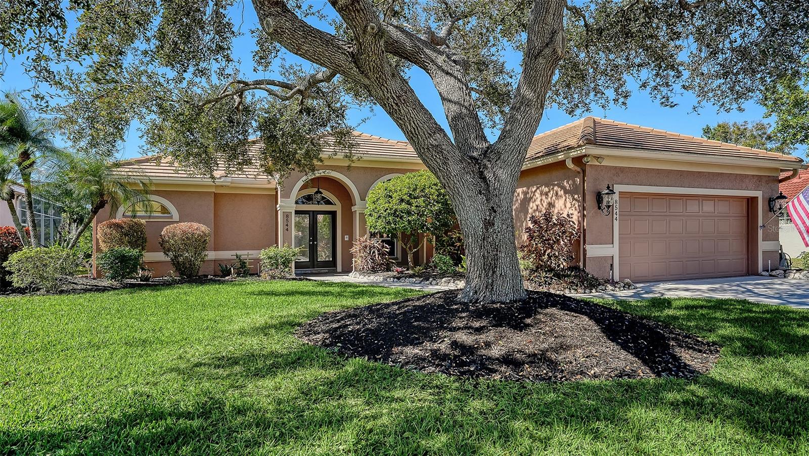 8544 Park Shore Lane, FL