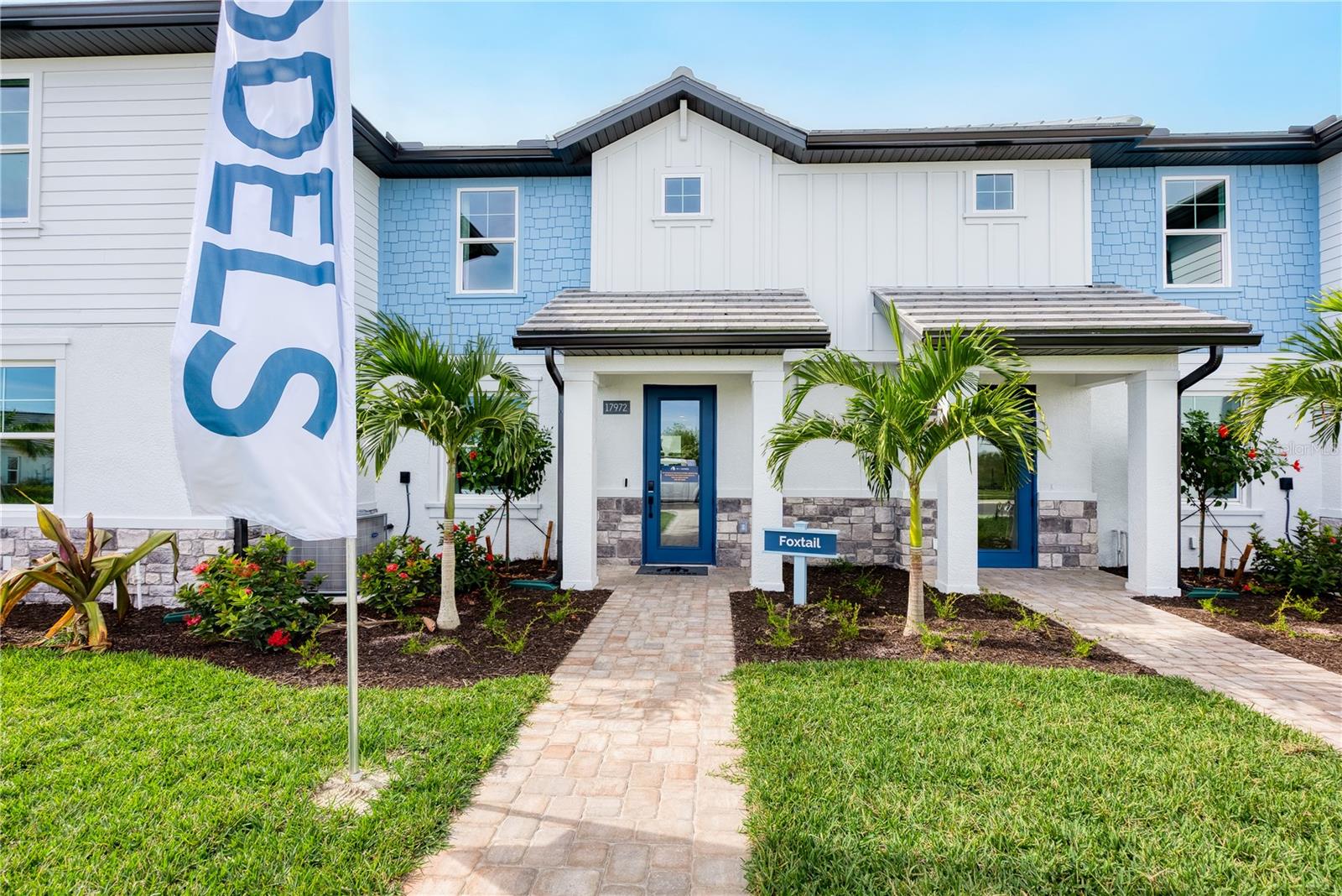 17817 Broadleaf Loop, FL