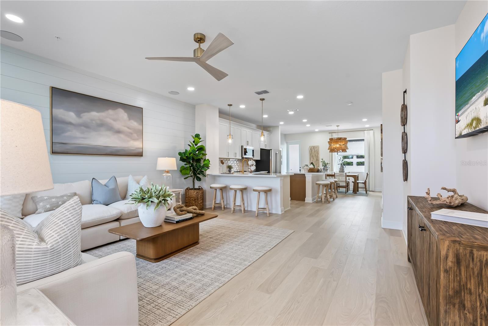 17835 Broadleaf Loop, FL