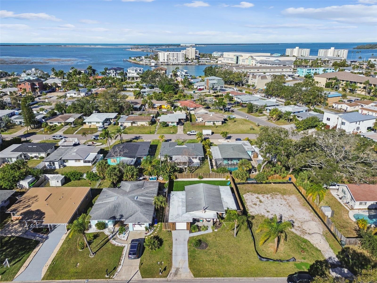 2488 Del Rio Way, FL