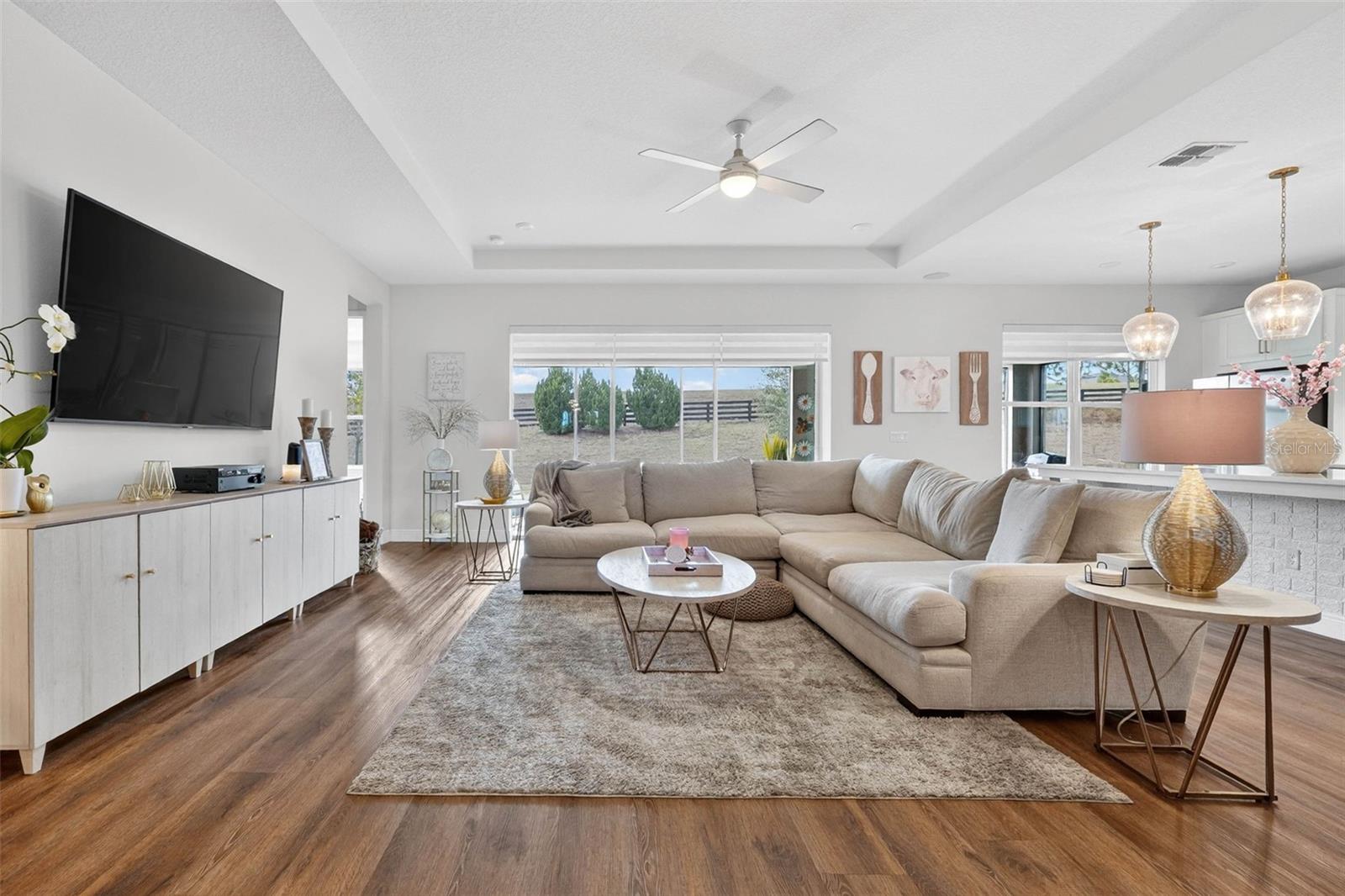 910 Zeek Ridge Court, FL