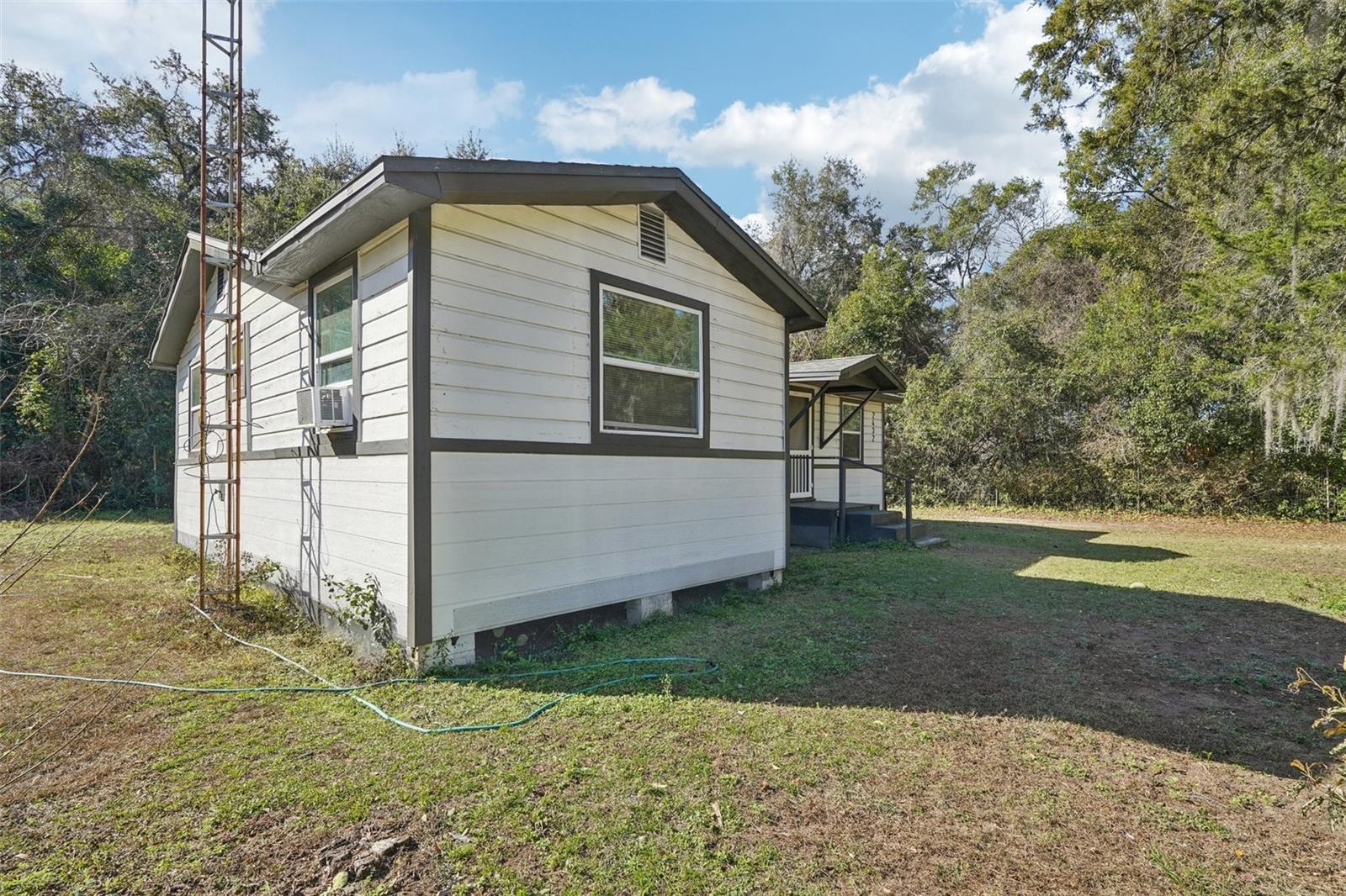 2432 2nd Street, FL