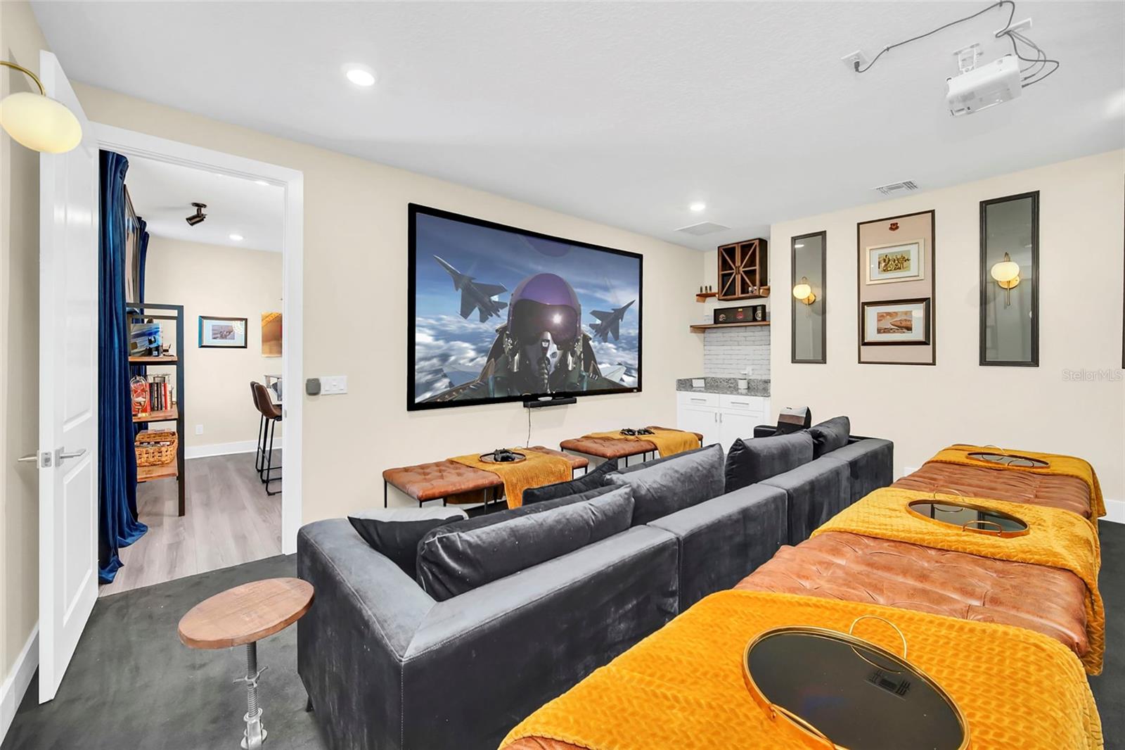 1213 Radiant Street, FL