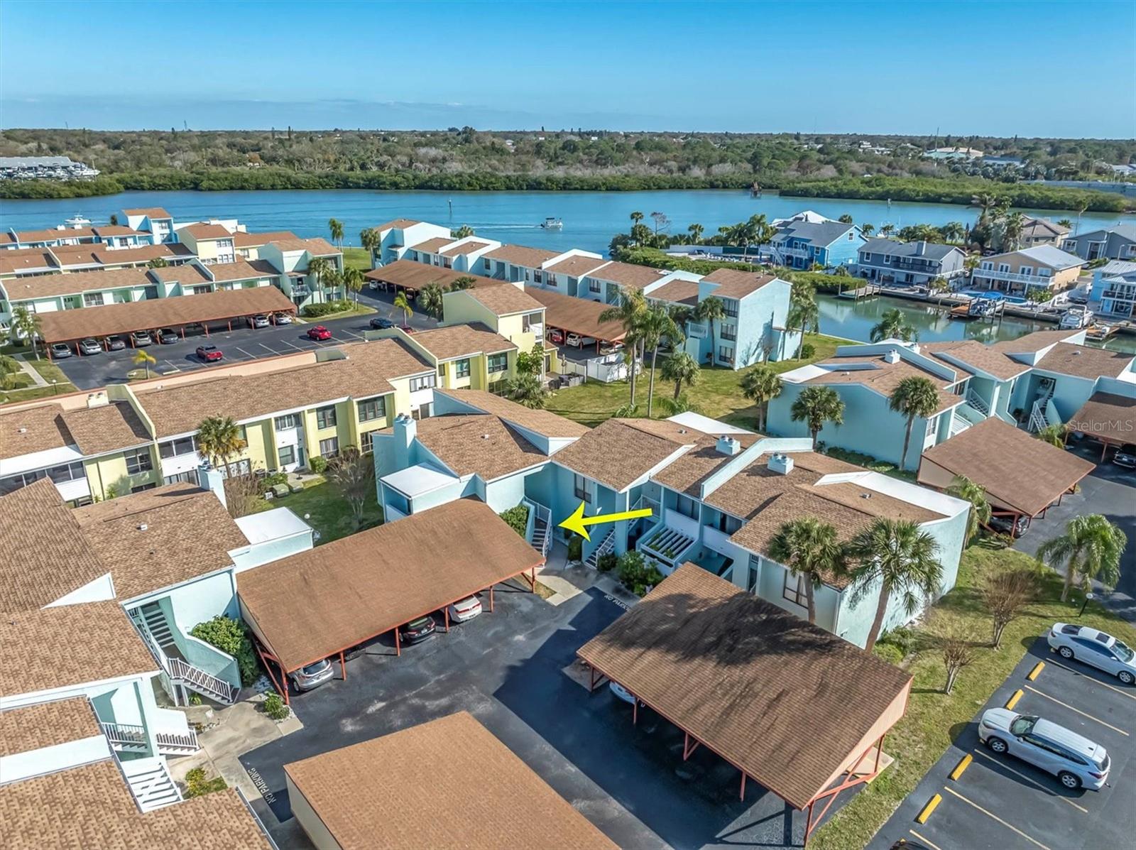 1 Windrush Blvd #87, FL
