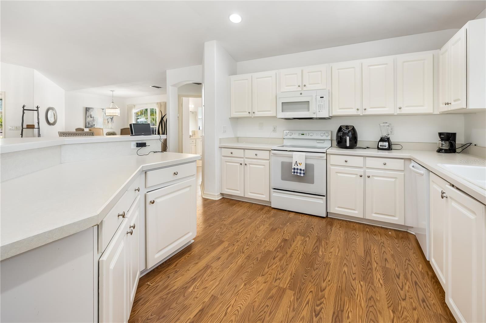9 Sherrington Drive, FL