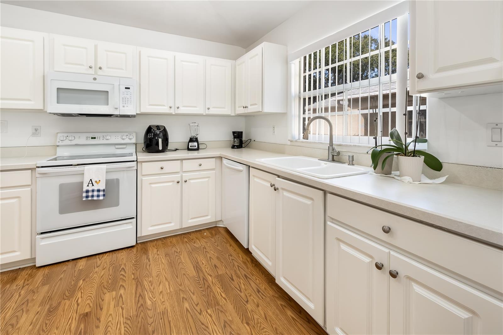 9 Sherrington Drive, FL