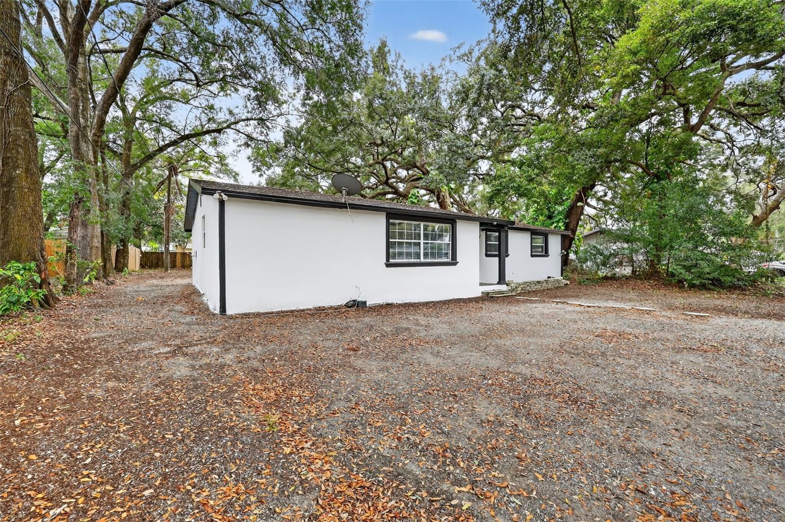 709 Crenshaw Street, FL