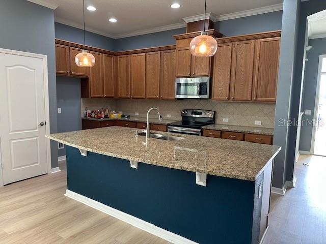 16758 Abbey Hill Court, FL