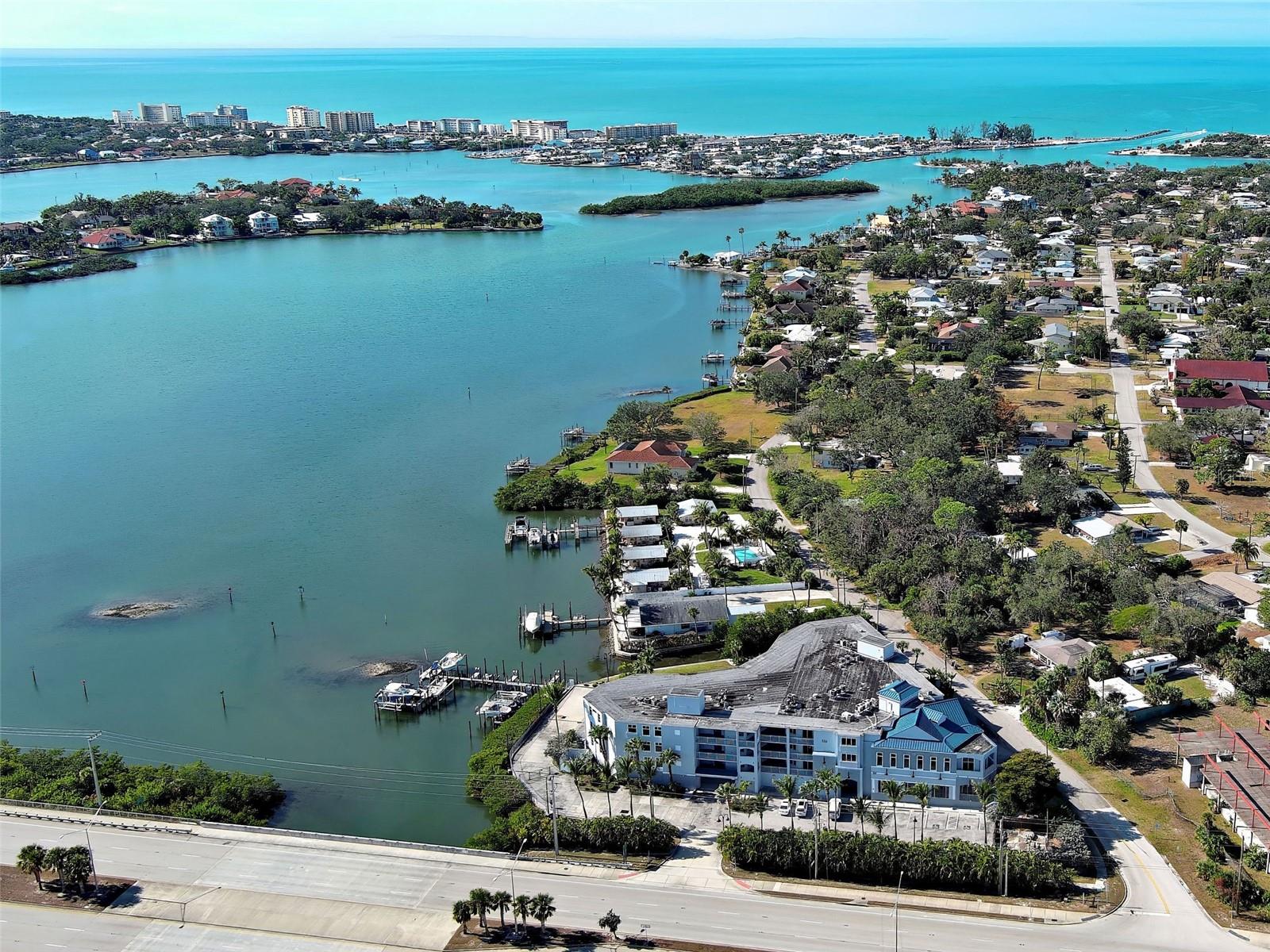 516 Tamiami Trail, FL
