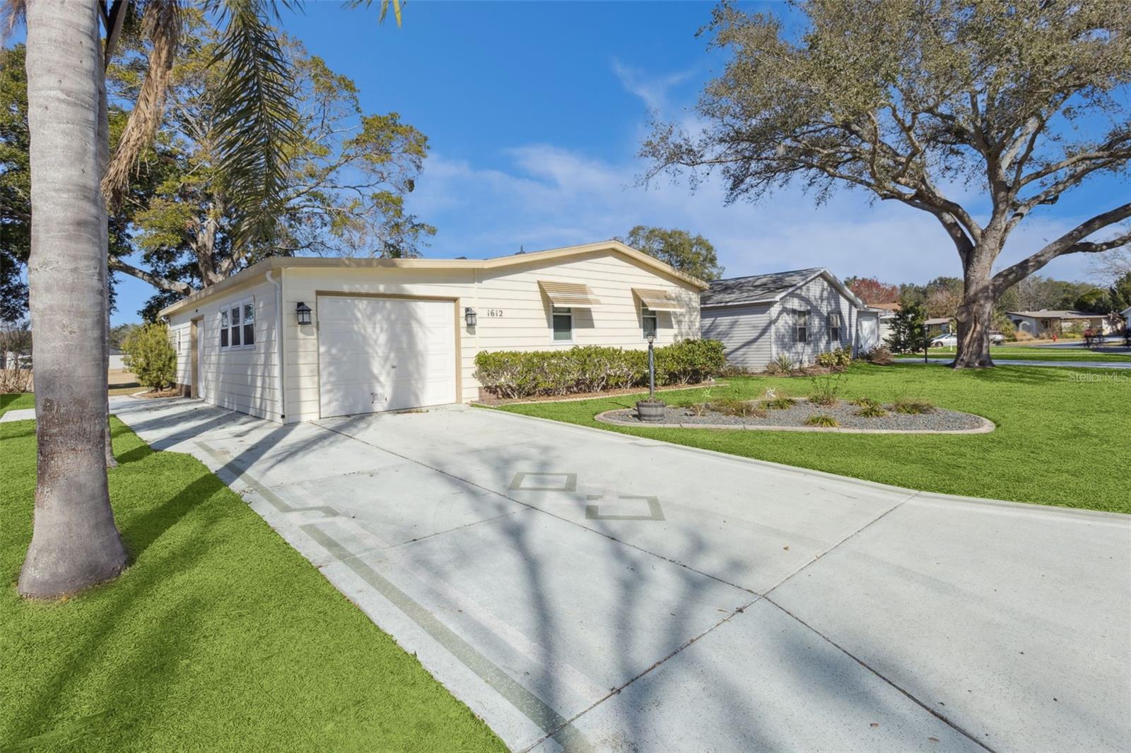 1612 Schwartz Boulevard, FL
