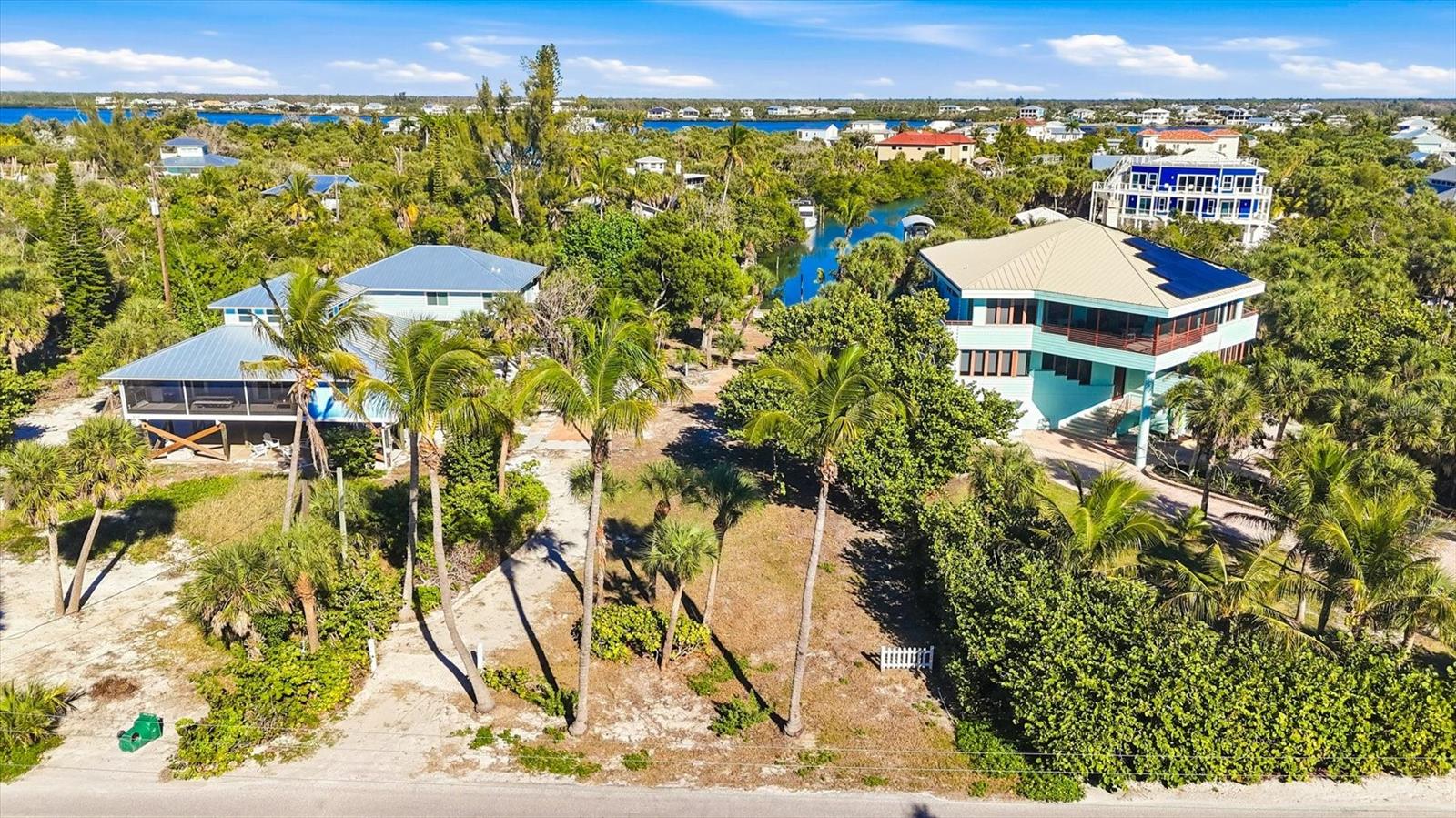 390 N Gulf Blvd, FL