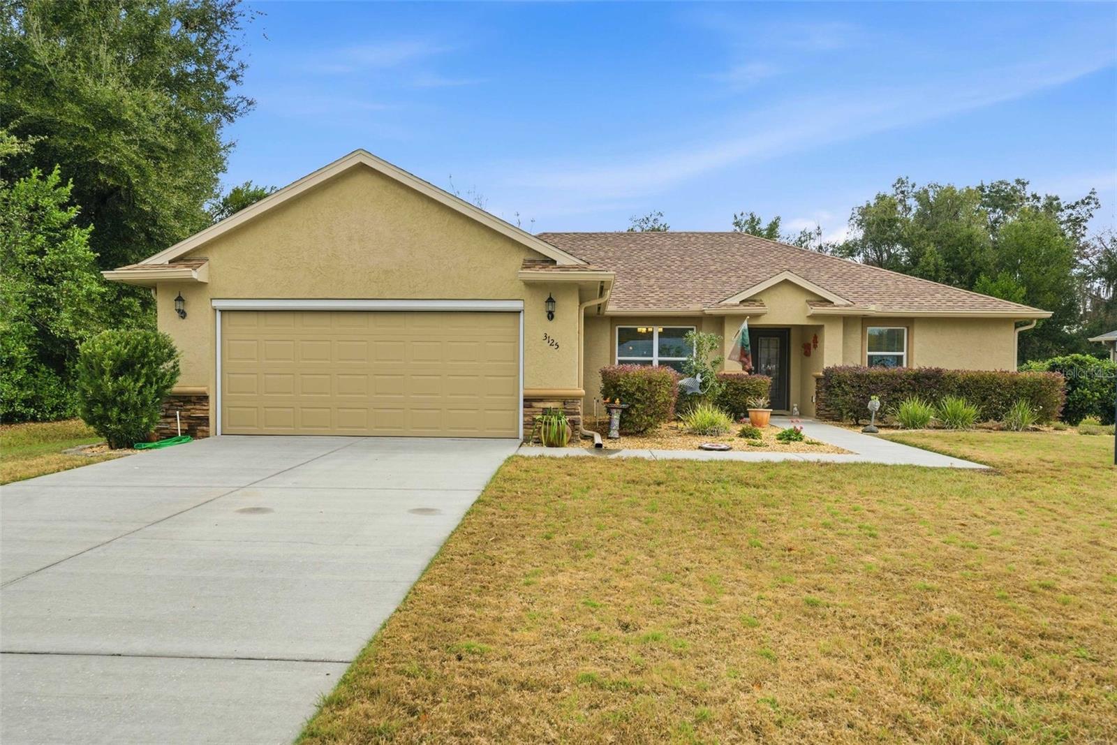 3125 Canterbury Lake Drive, FL
