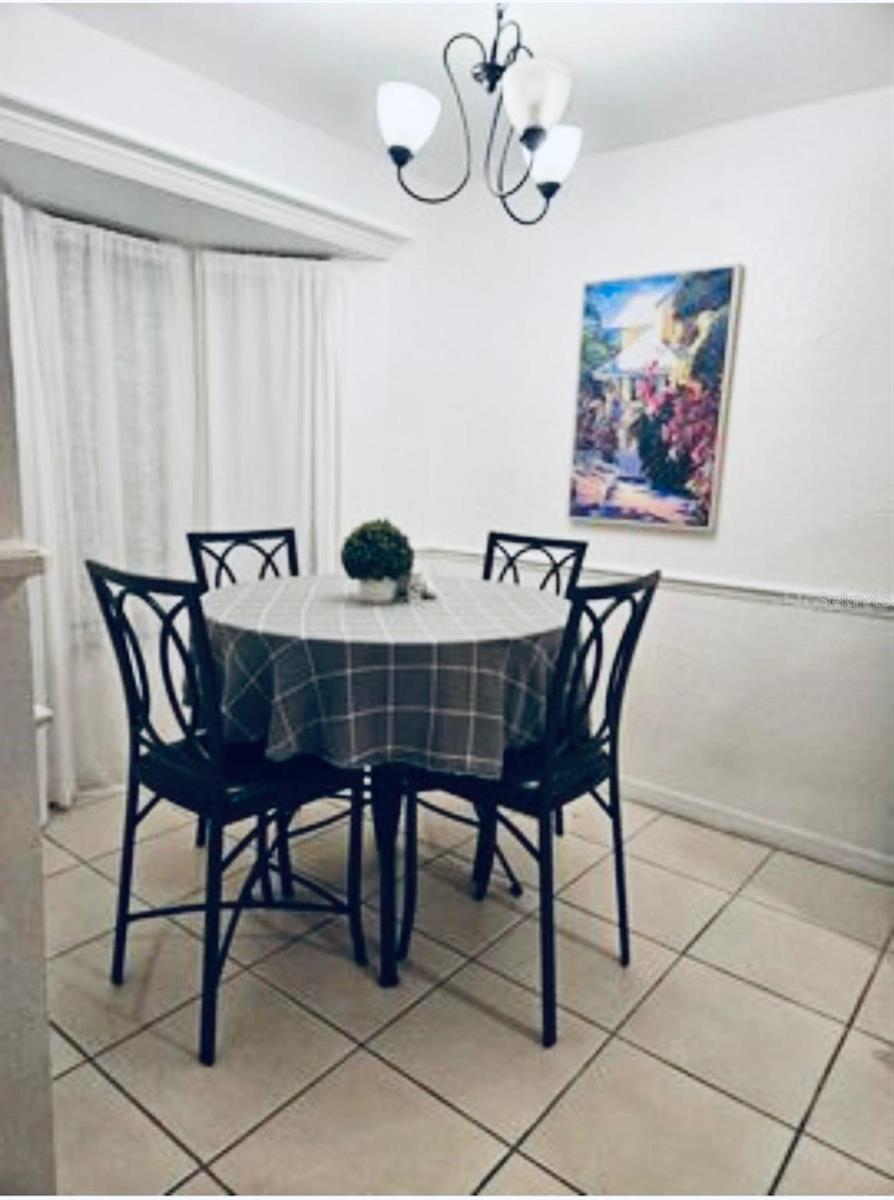 1808 Foxhall Circle, FL