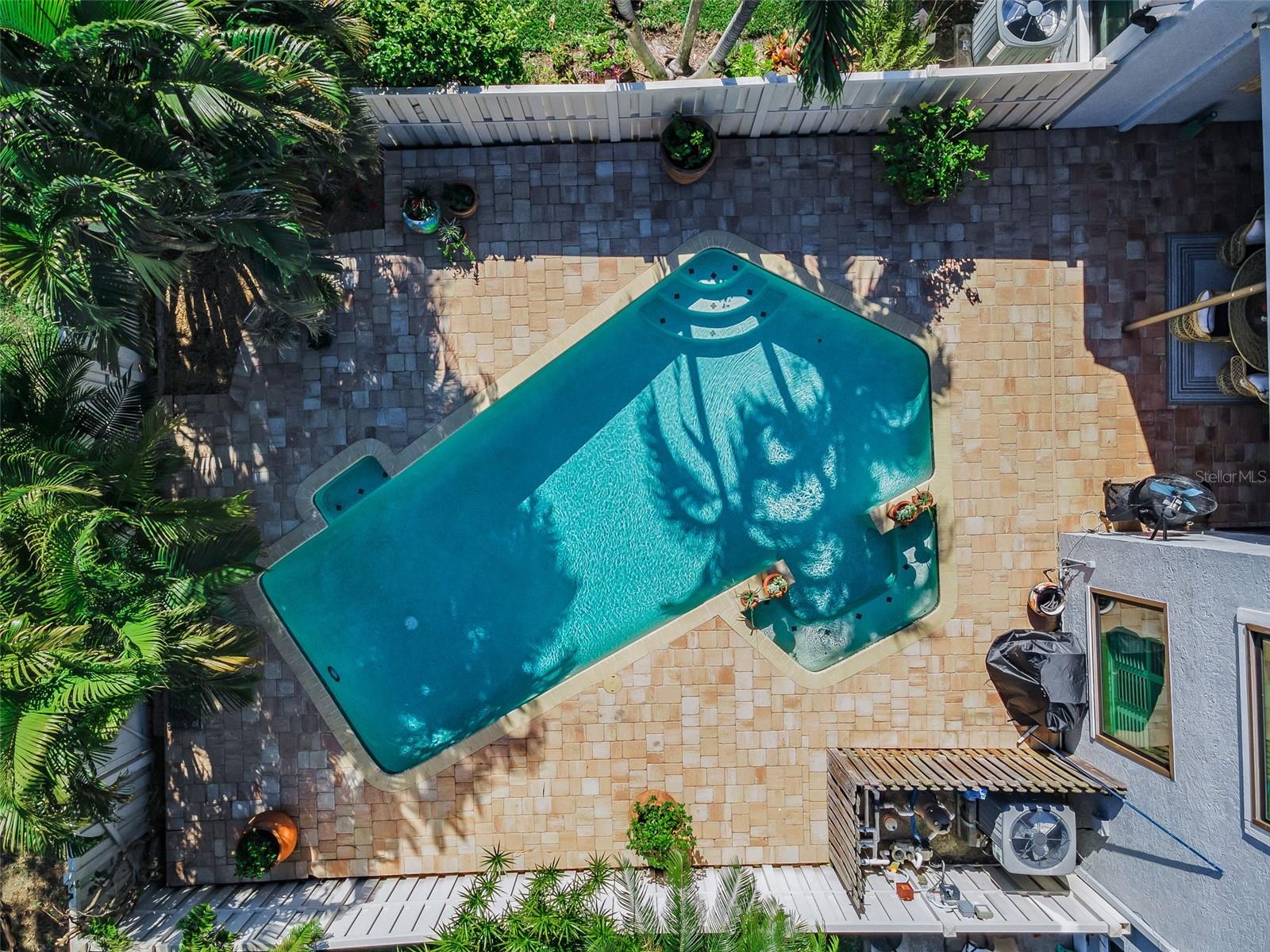 990 San Carlos Court, FL