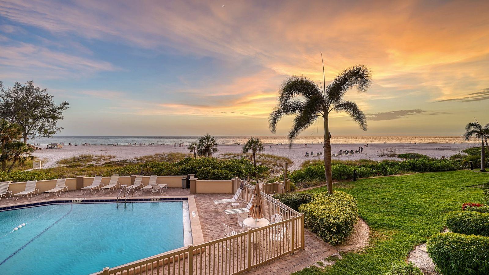 19 Whispering Sands Dr #201, FL