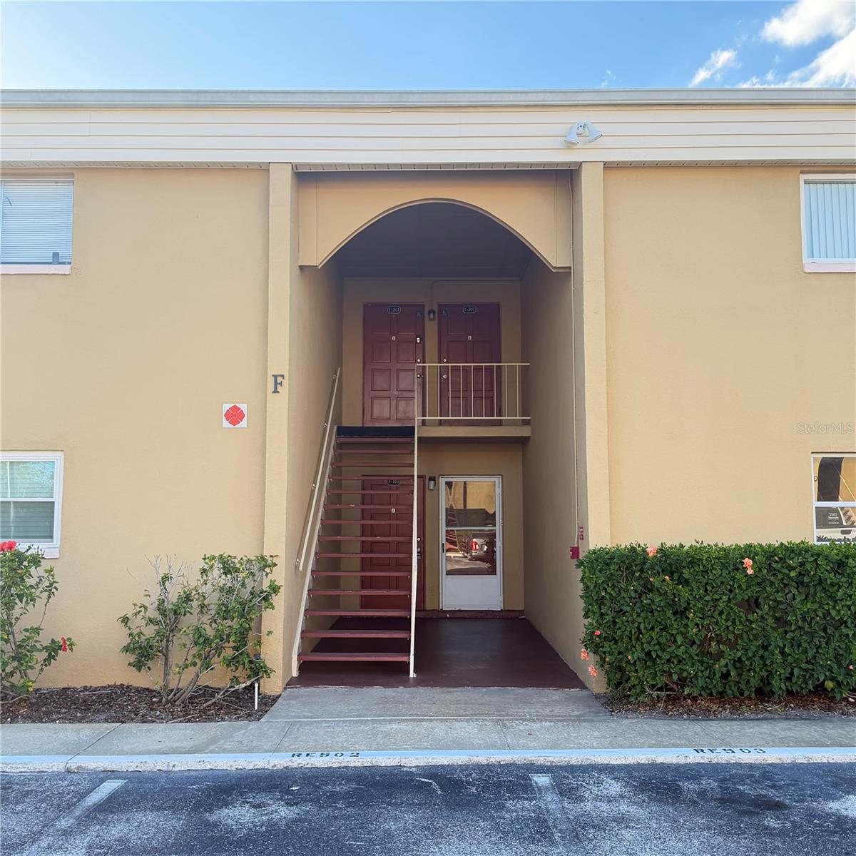 1000 Lake Of The Woods Blvd #101f, FL