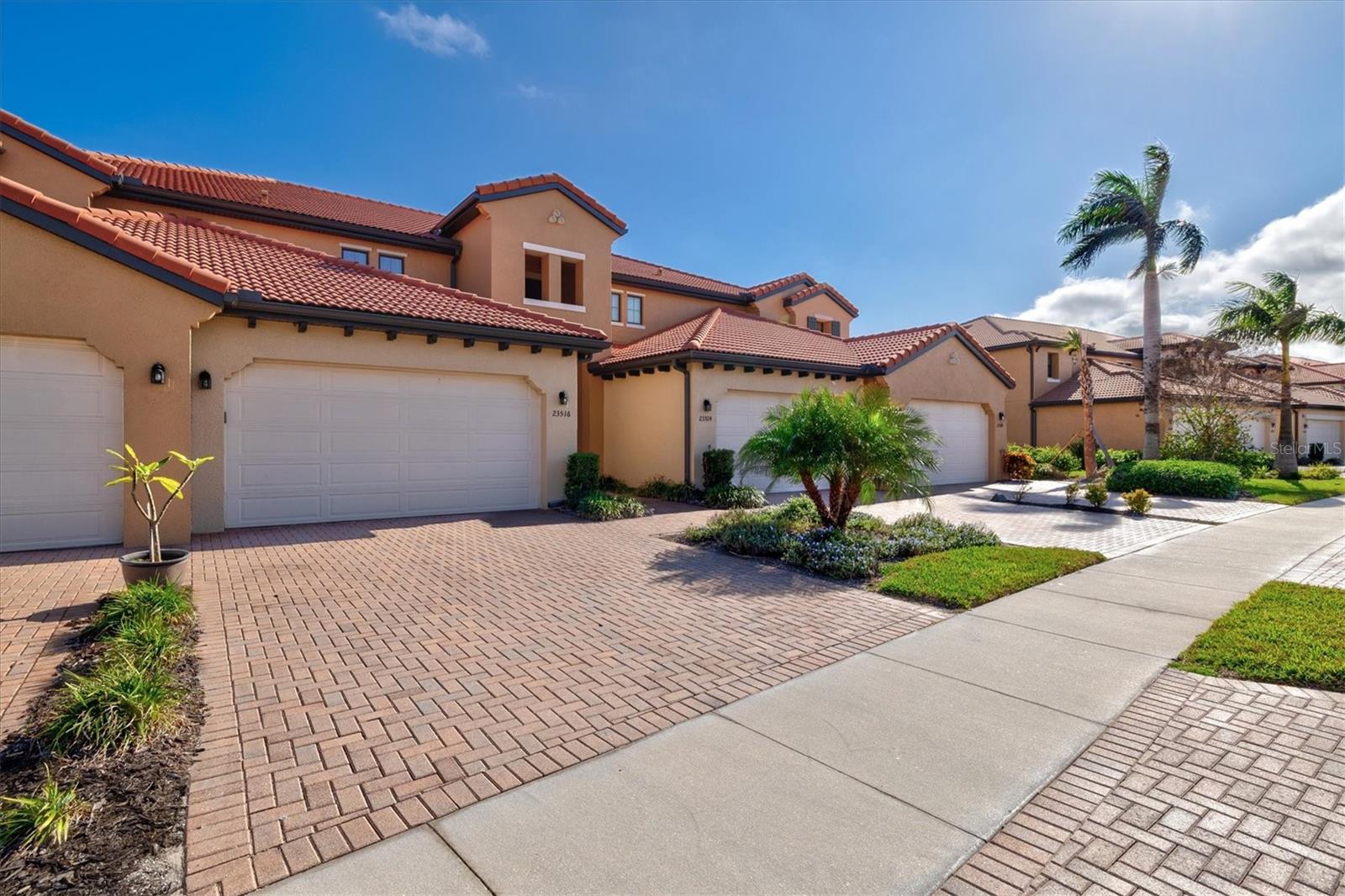 23516 Awabuki Drive, FL