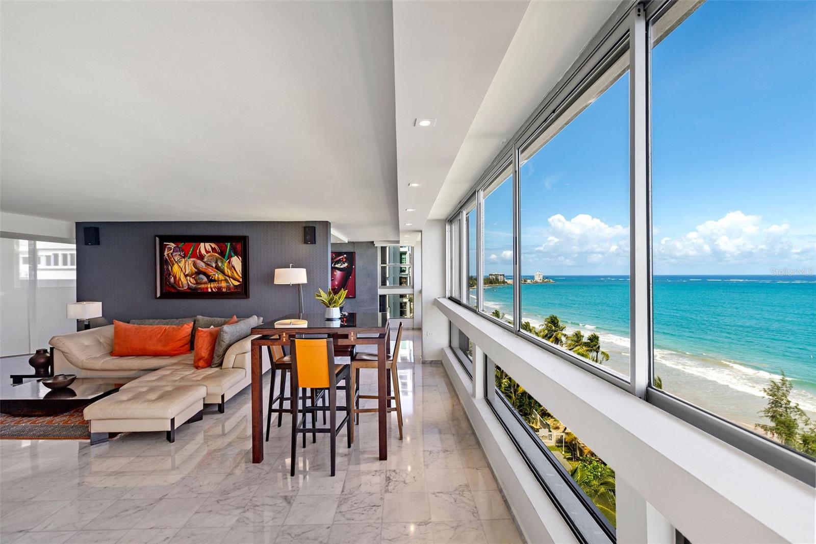 Plaza Atlantico Ave Isla Verde, PR