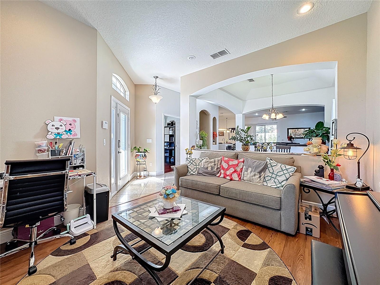 8463 Dover View Lane, FL