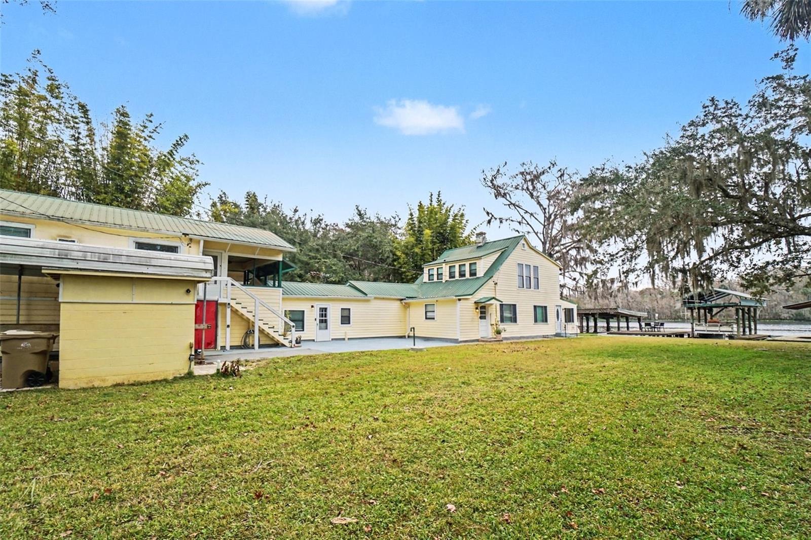 55316 Claire St, FL