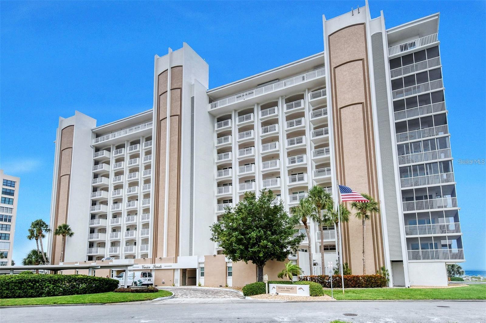 633 Alhambra Rd #305, FL
