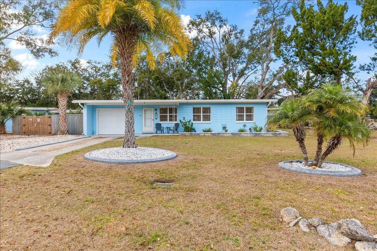 450 Card Ave, FL