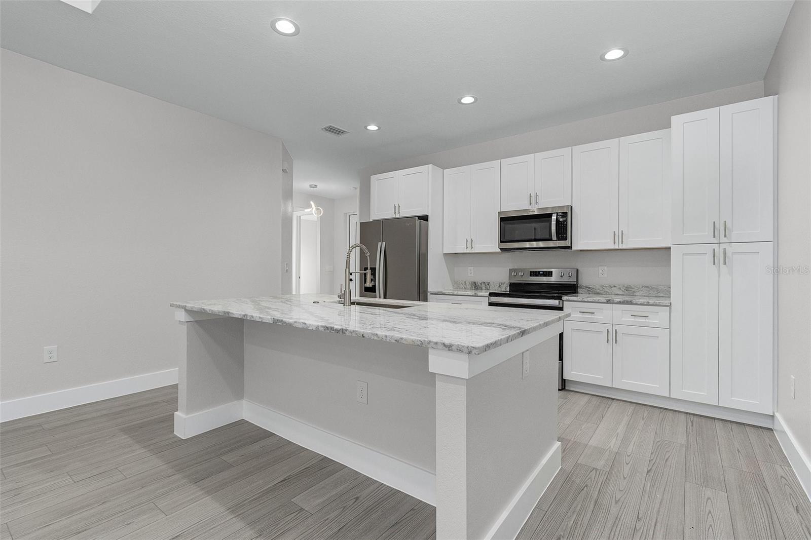 26221 Sandhill Boulevard, FL