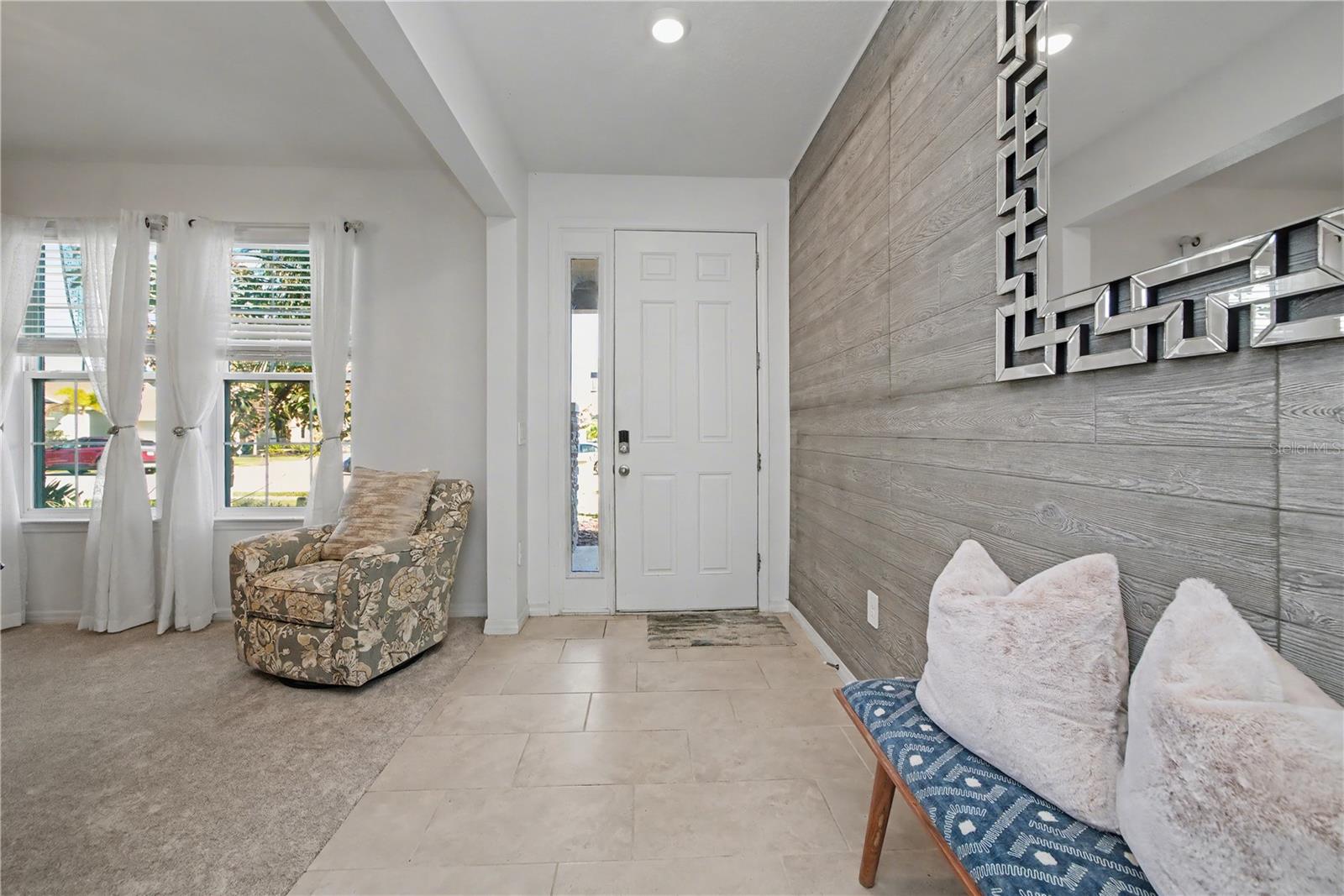 5324 Halewood Court, FL
