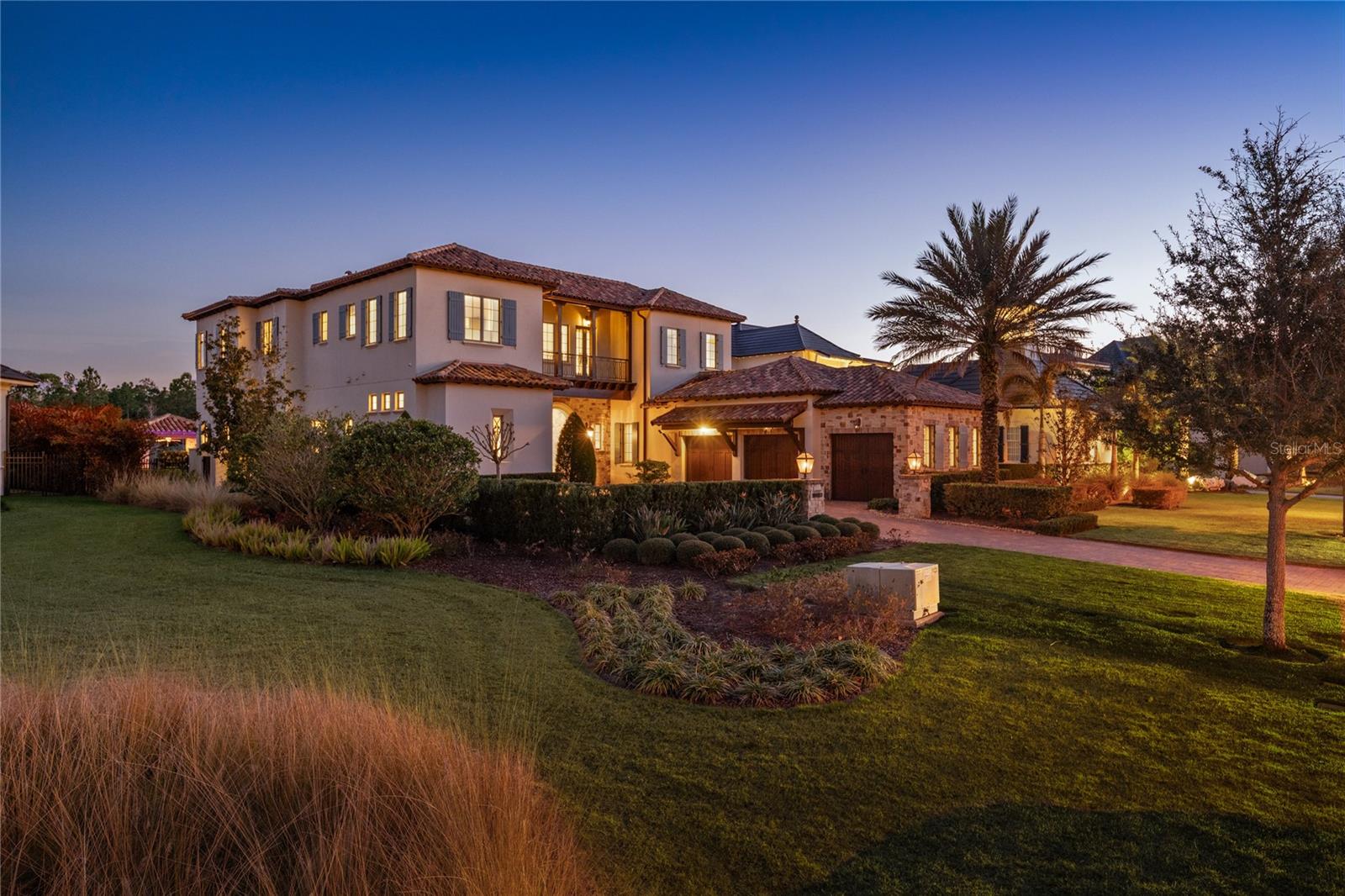 10443 Los Feliz Drive, FL