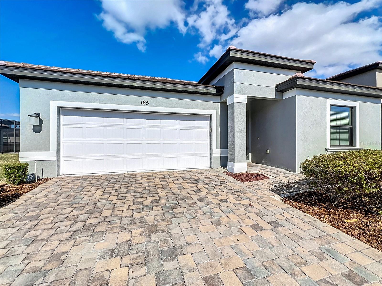 185 Brookes Place, FL