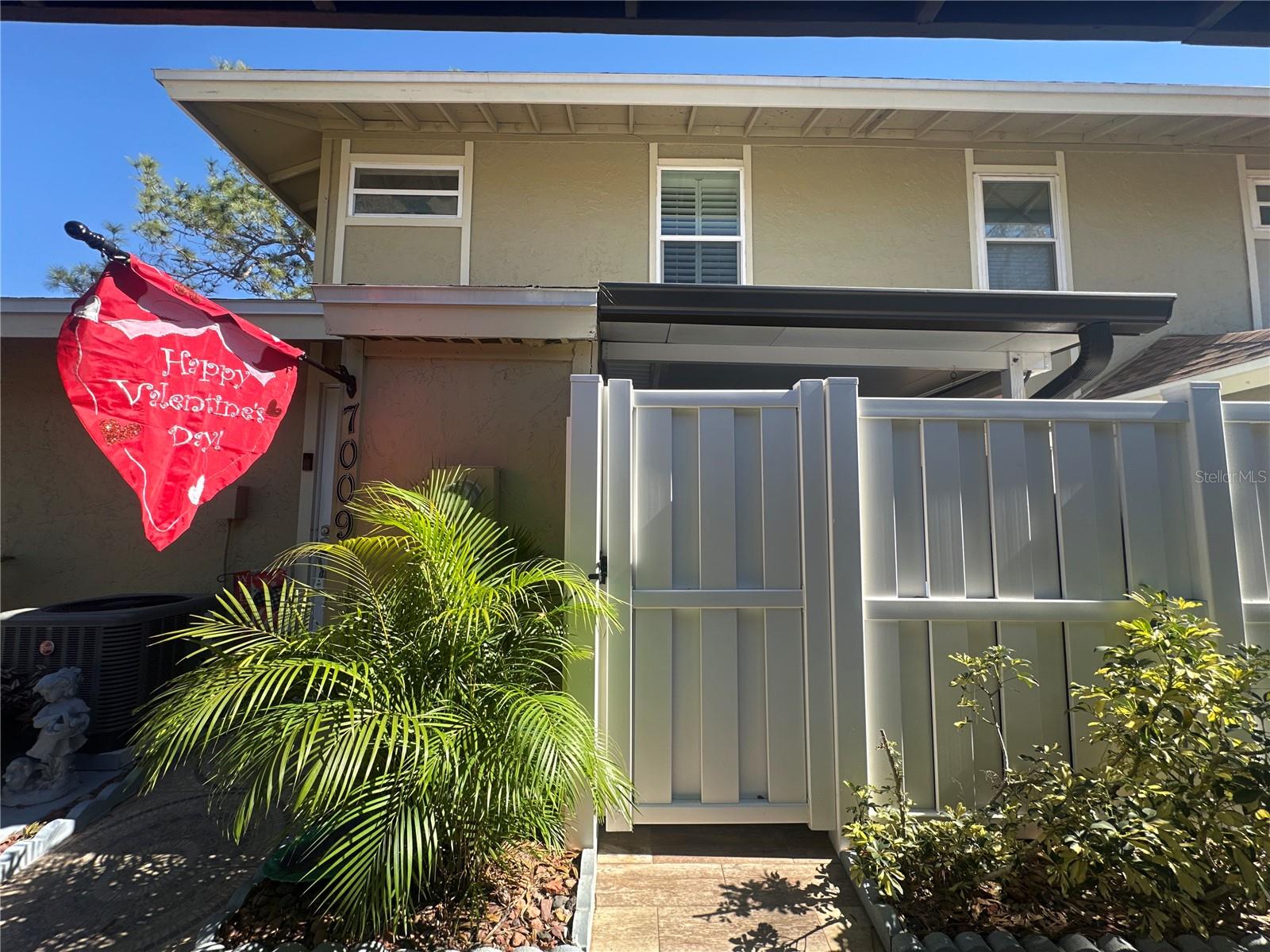 7009 Salinas Court, FL
