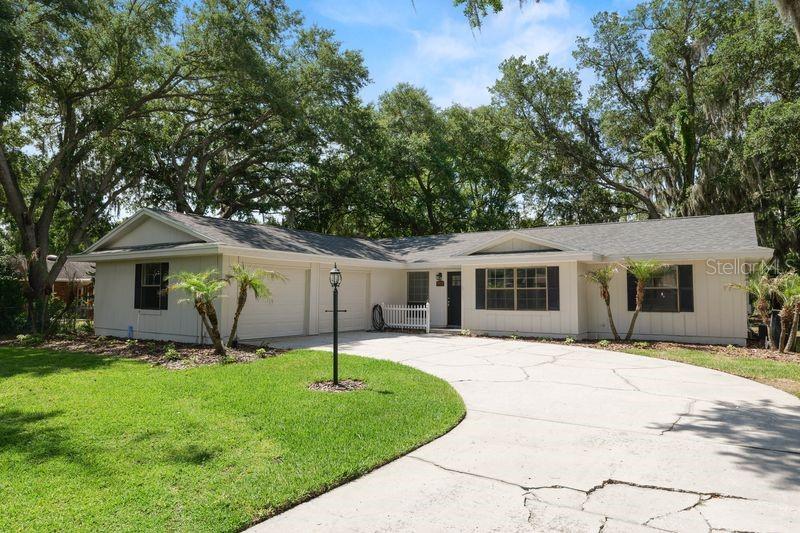 4084 The Fenway, FL