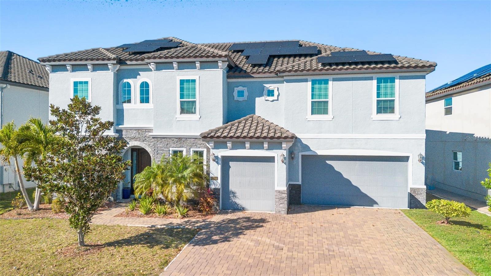 8324 Ludington Circle, FL