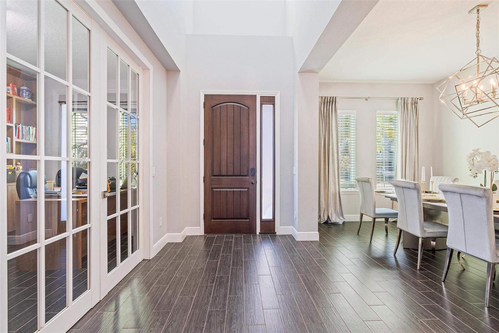 8324 Ludington Circle, FL
