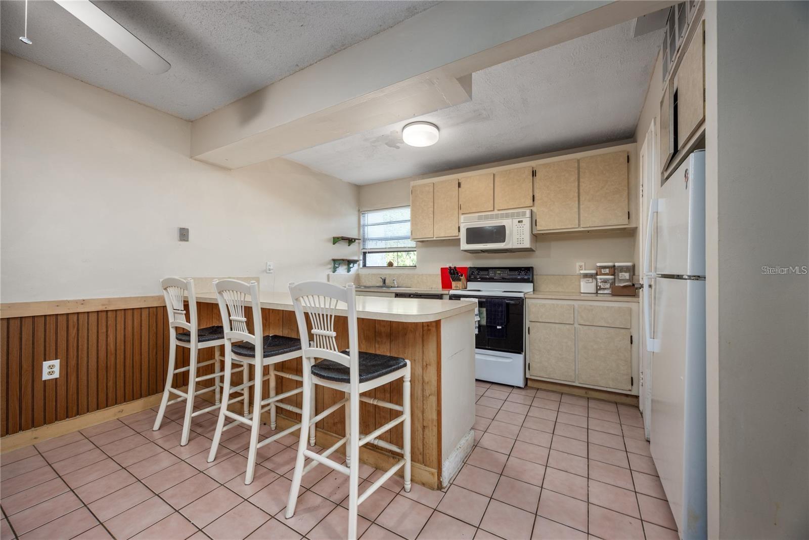 2811 Archer Road, FL