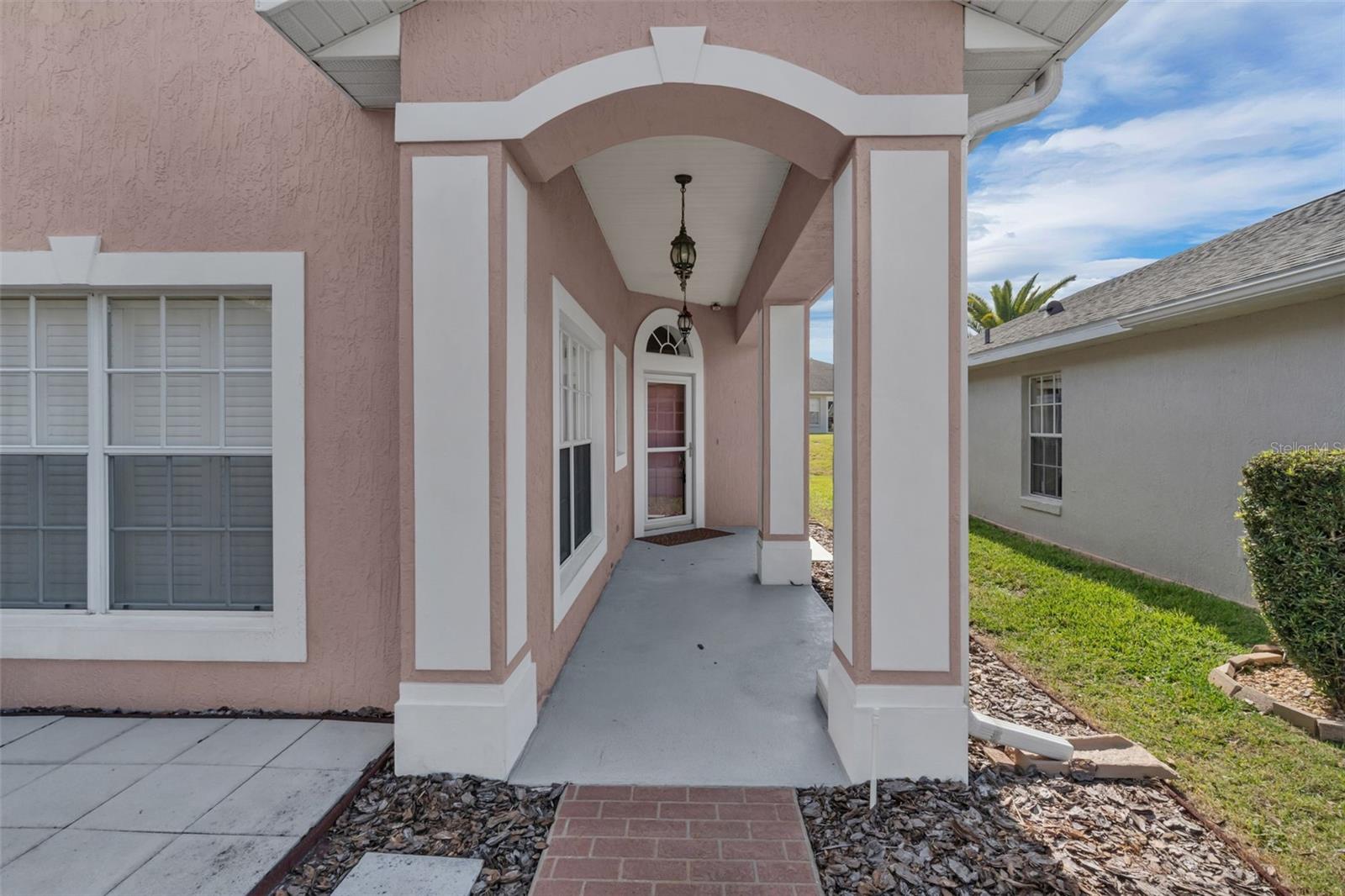 213 High Vista Dr, FL