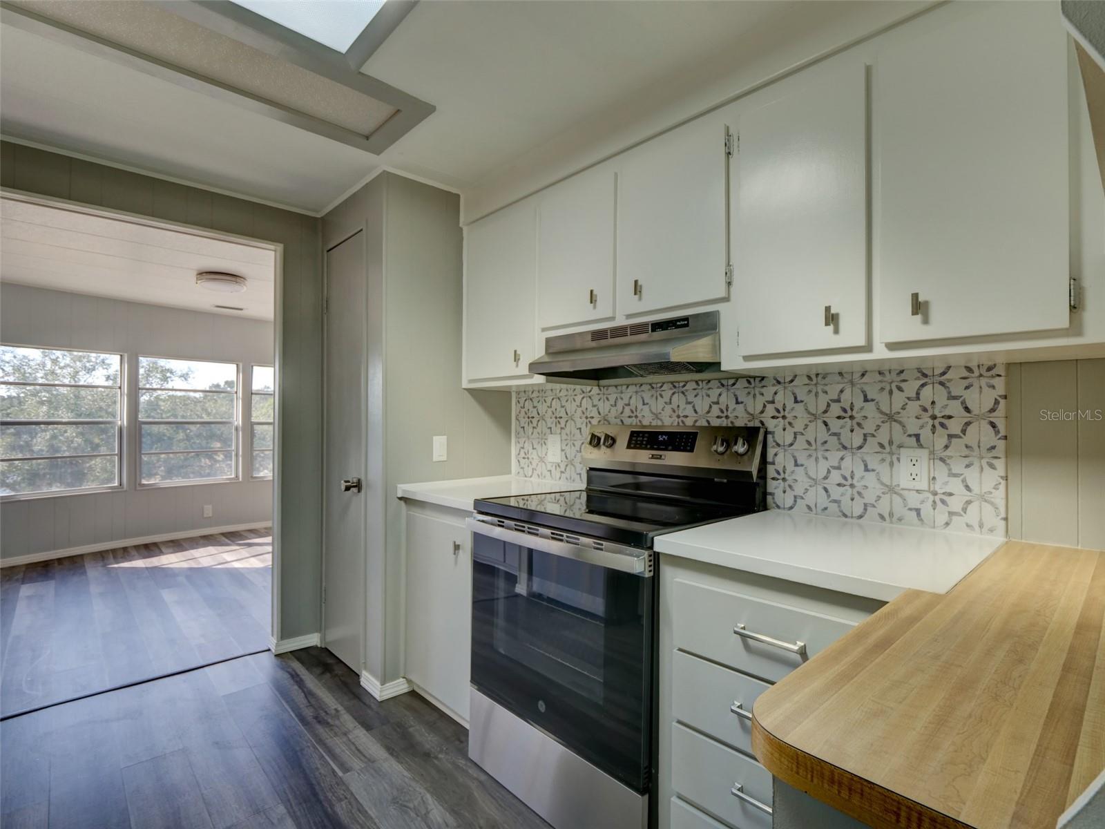 2218 Orangewood Circle, FL