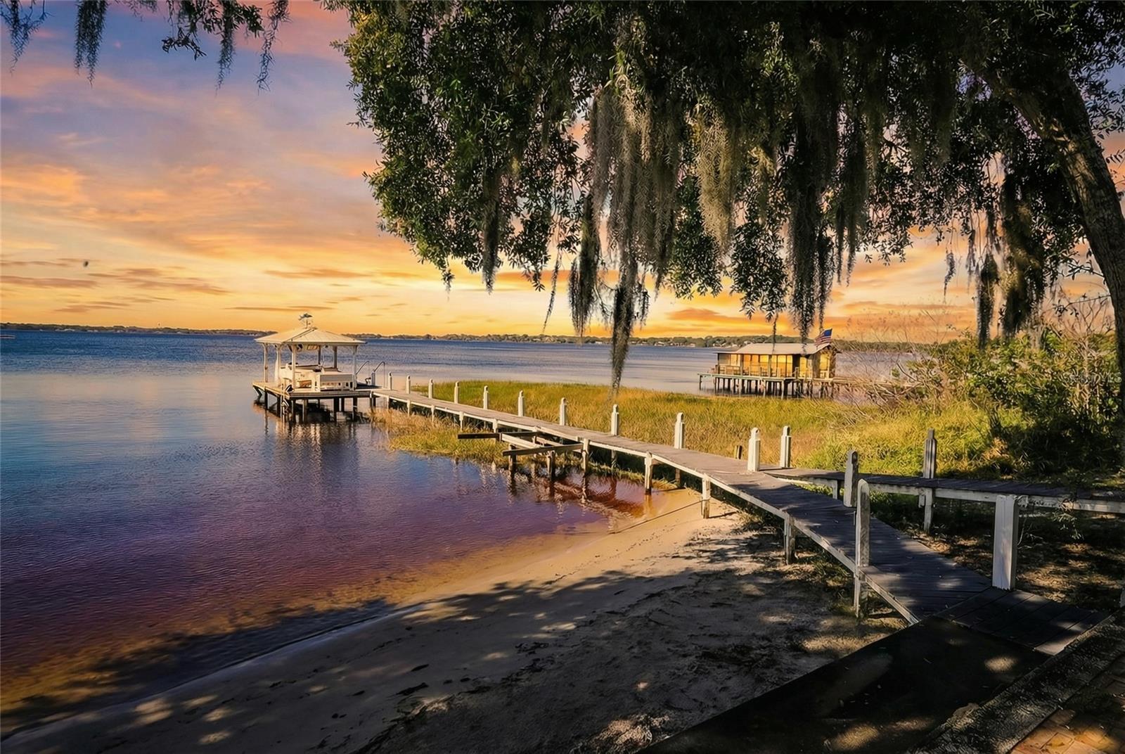 103 S Lakeshore Dr, FL