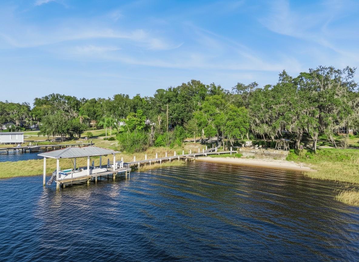 103 Lakeshore Drive, FL