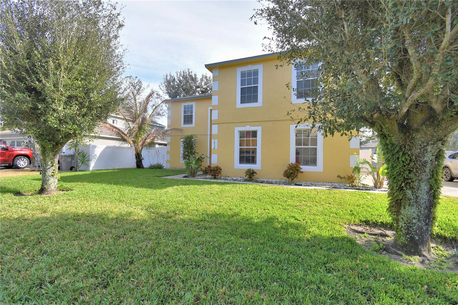 1832 Alambra Circle, FL