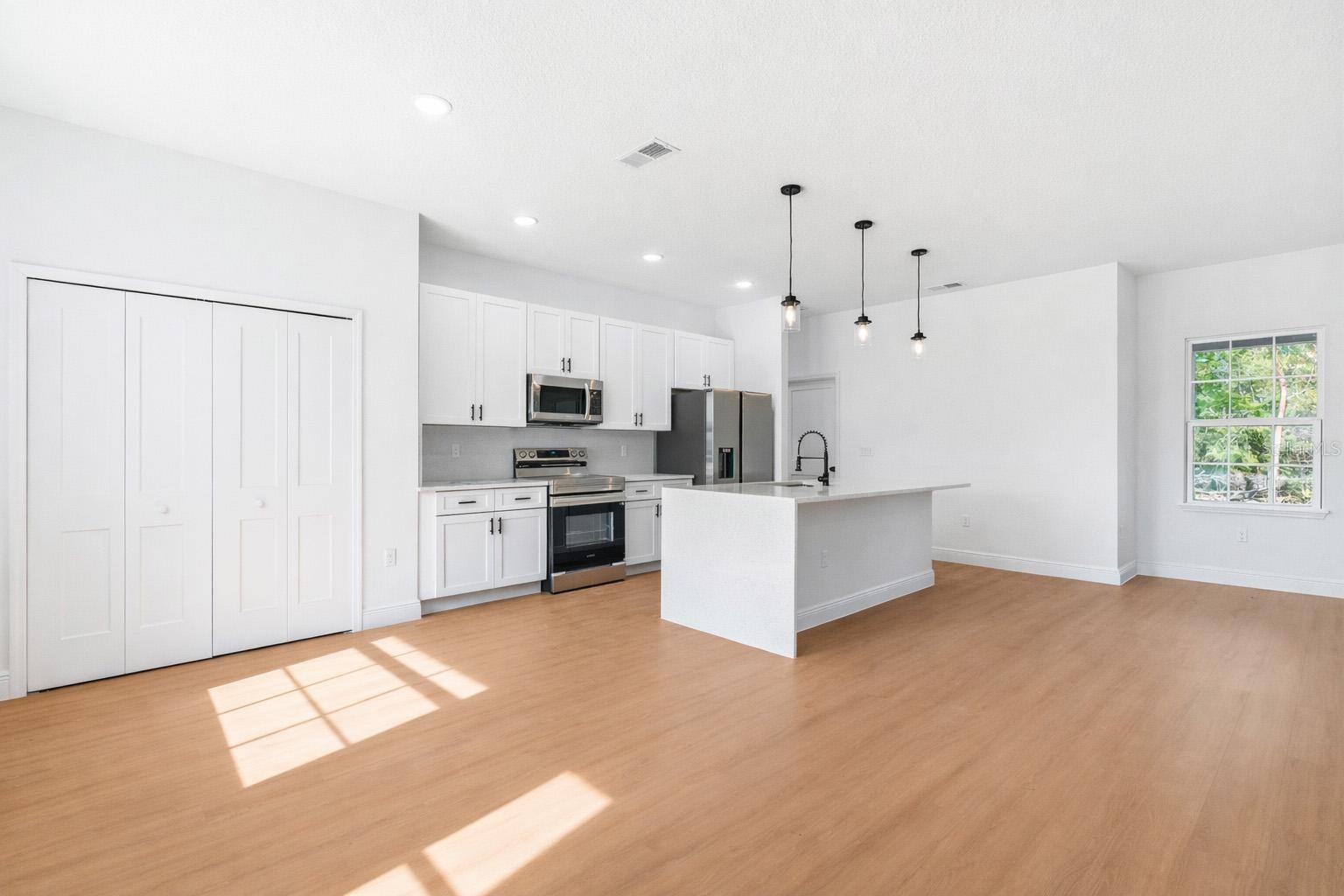 5227 165th Street Road, FL