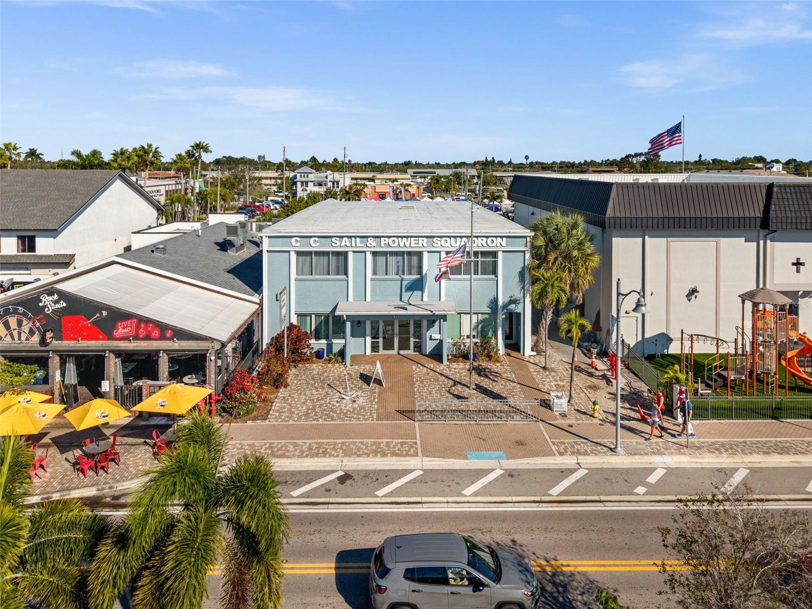 917 47th Terrace, FL