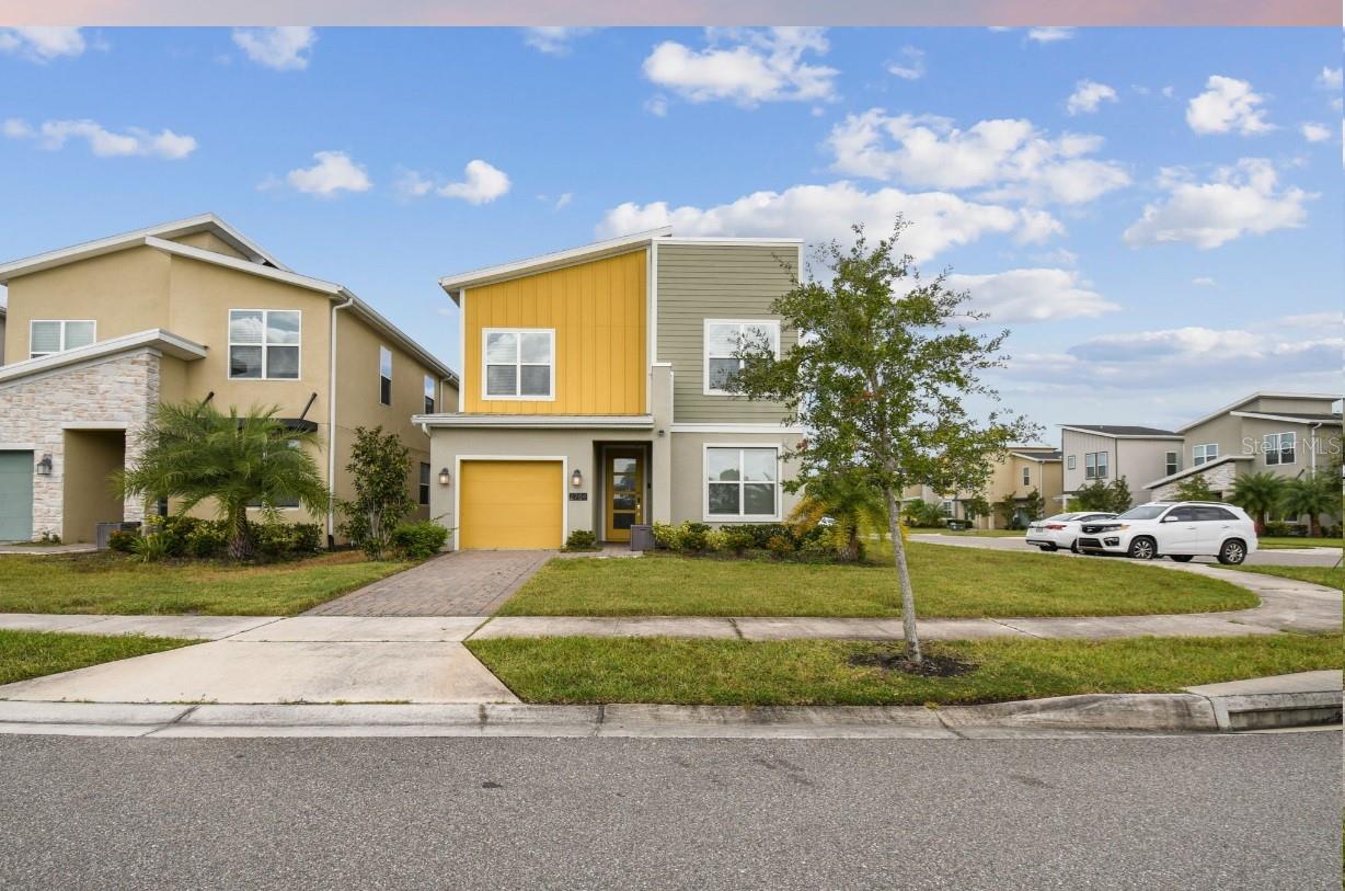 2784 Bookmark Dr, FL