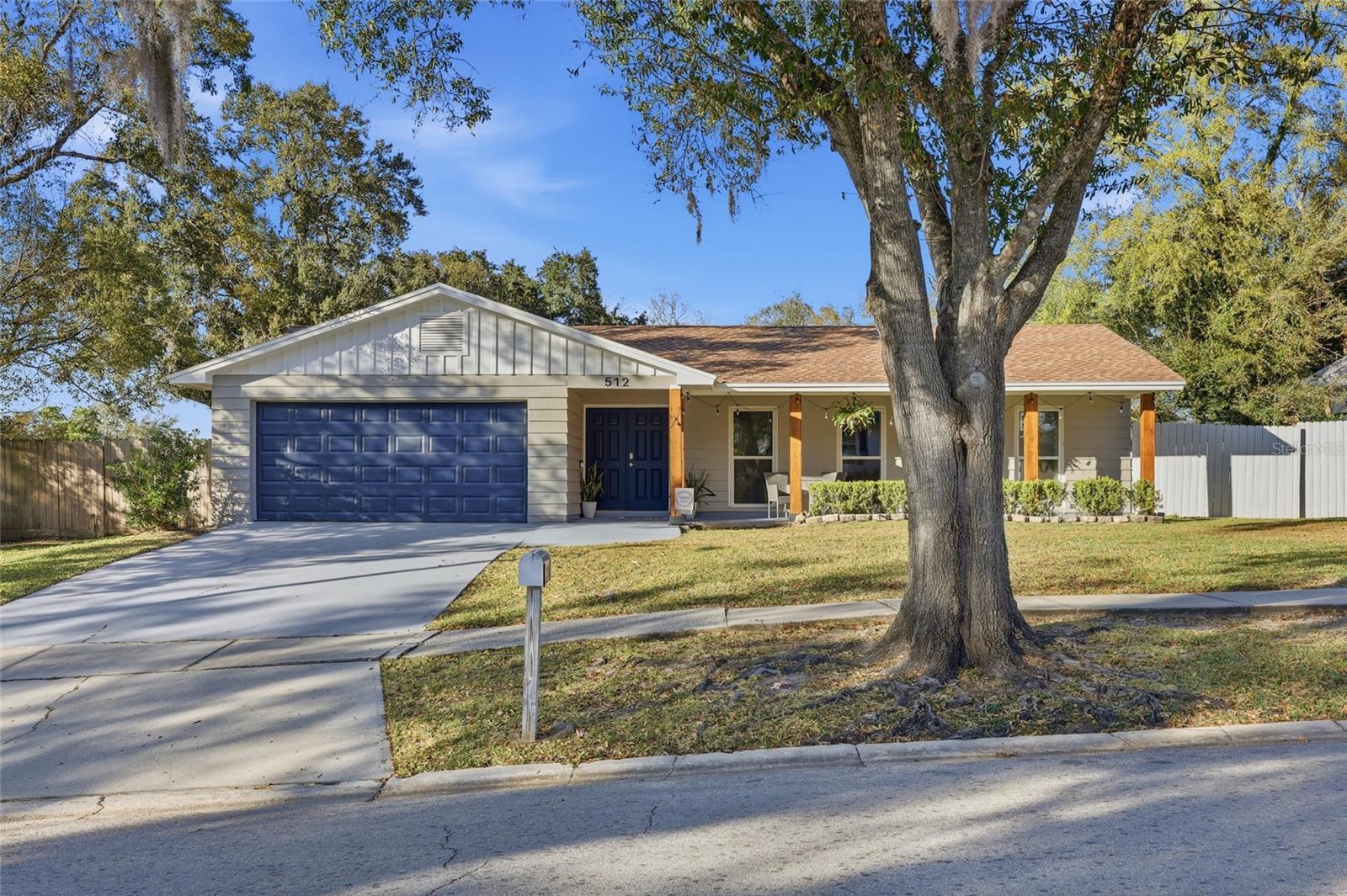 512 Garden Heights Drive, FL
