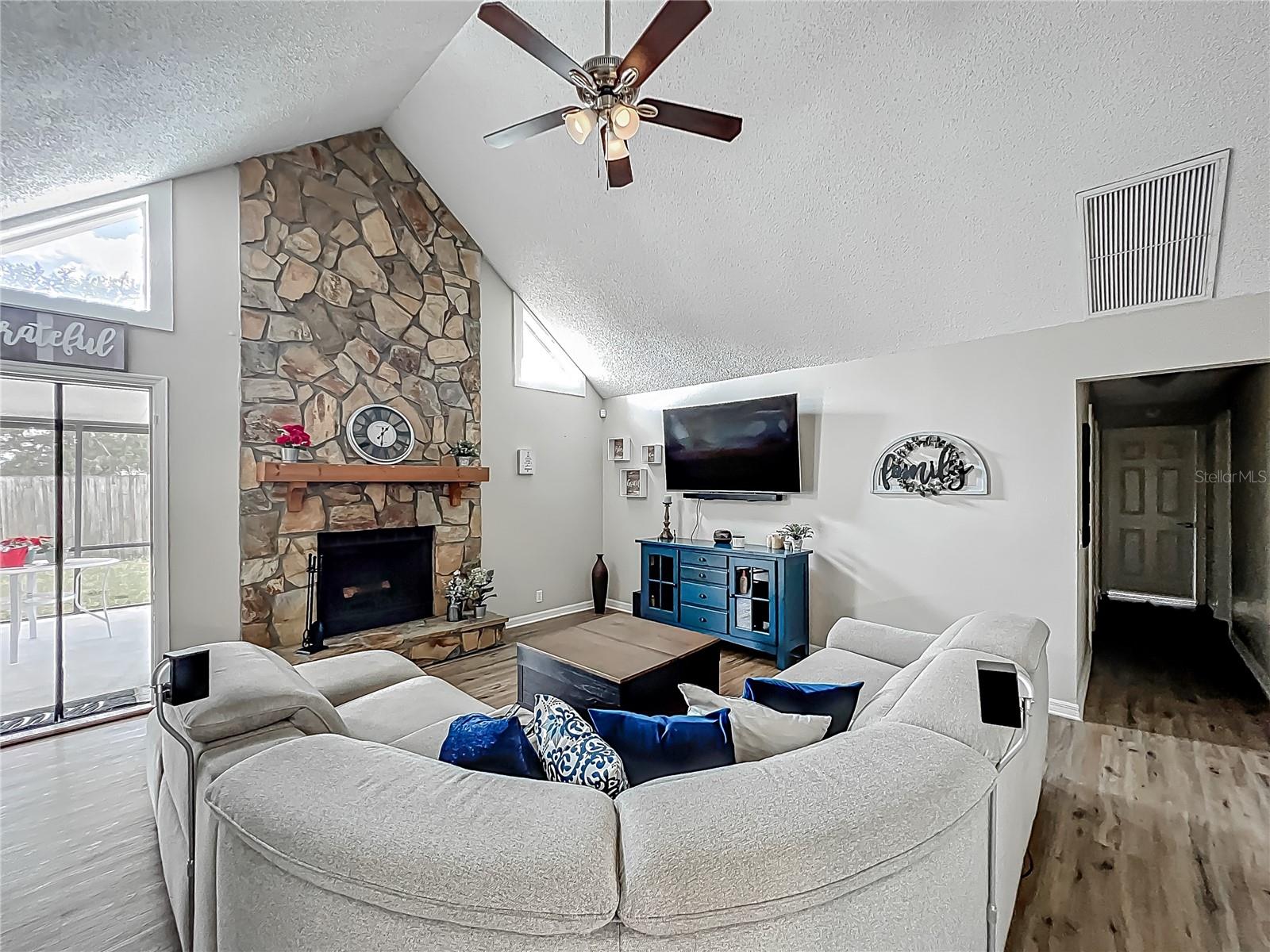 340 Vail Drive, FL