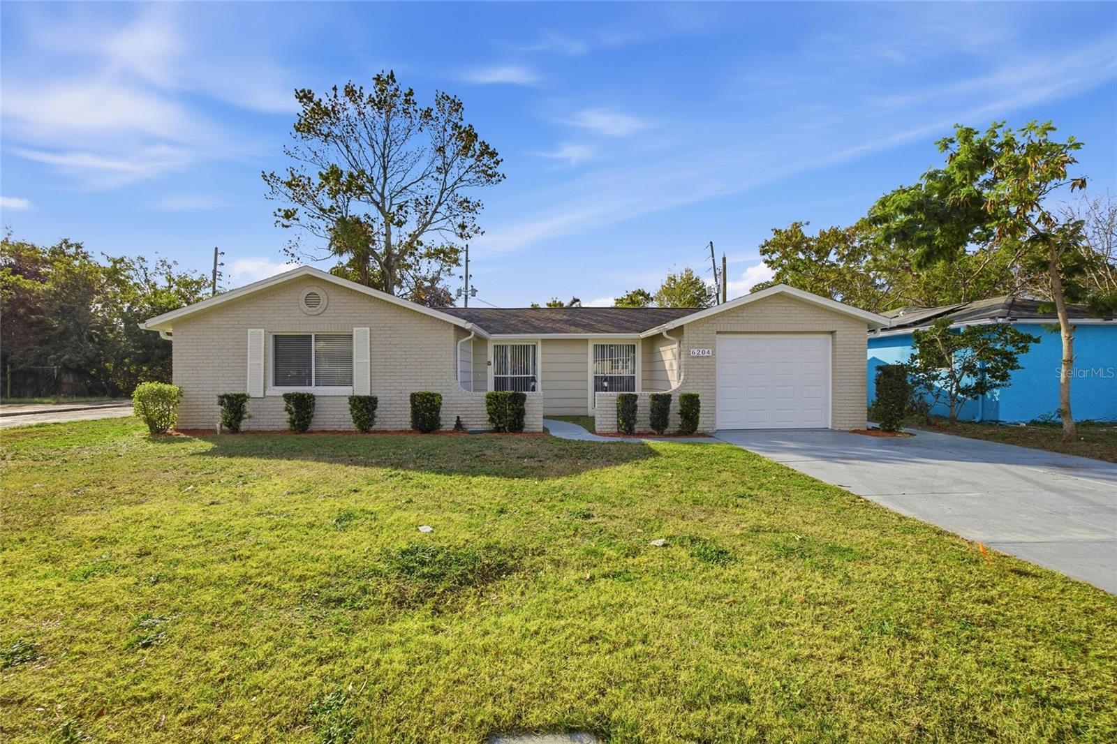 6204 Westport Dr, FL